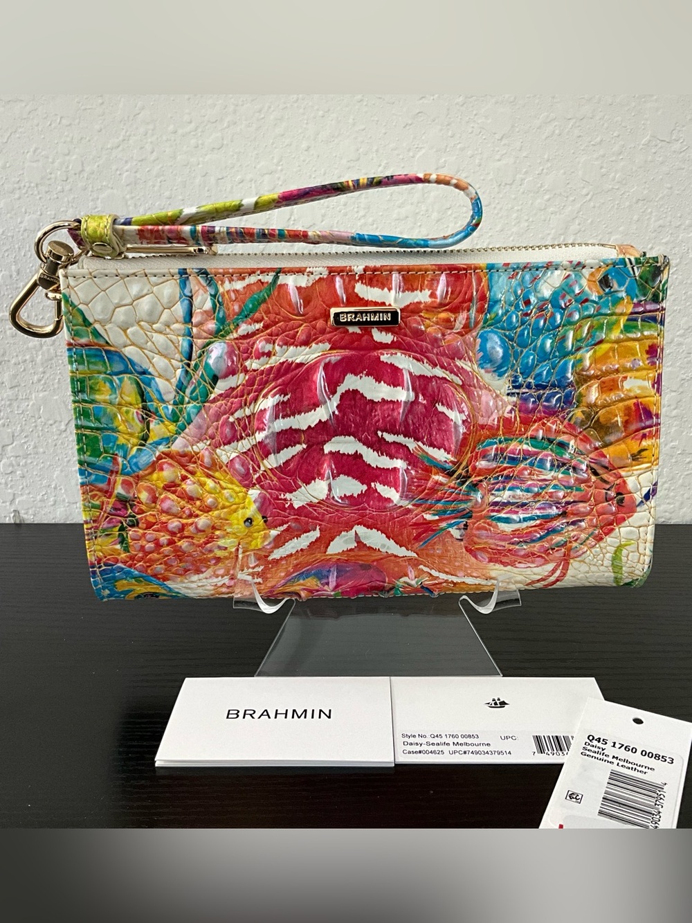 Brahmin Daisy SEALIFE MELBOURNE Wristlet Clutch Makeup Bag W/Eye XLNT